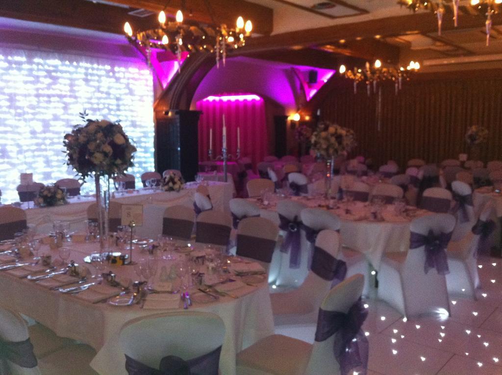 אנפילד The Royal Chace Hotel מראה חיצוני תמונה