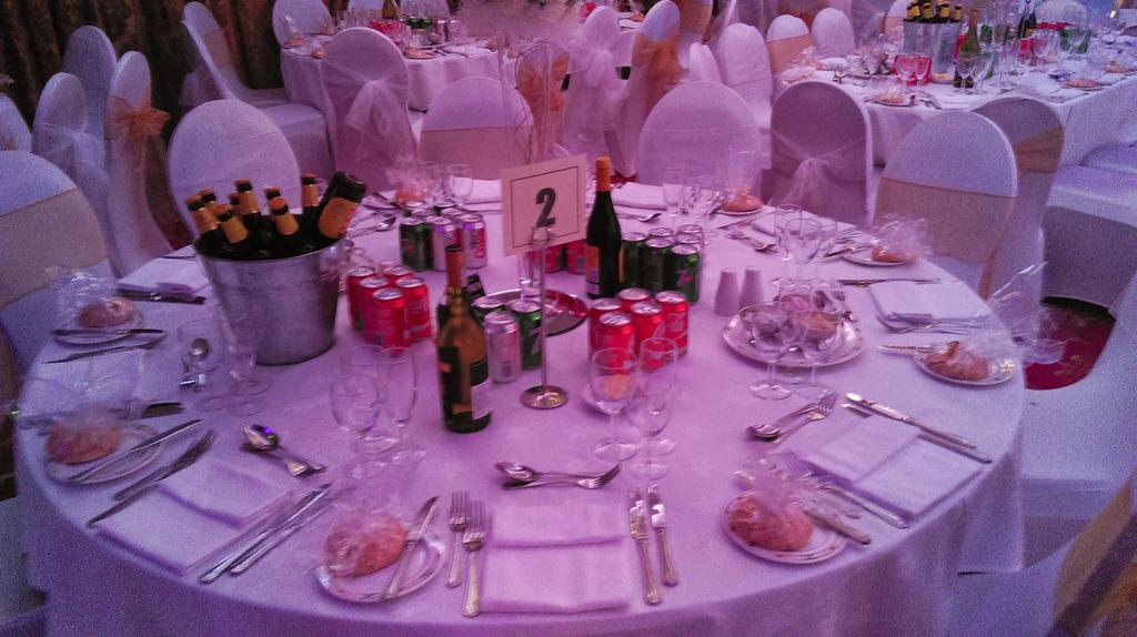 אנפילד The Royal Chace Hotel מראה חיצוני תמונה